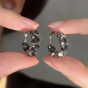 kf S5e810dde7fd245208bee51e919646653U 2023 New Fashion Trend Unique Design Elegant Exquisite Light Luxury Black Heart Zircon Earrings Women Jewelry